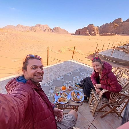 Wadi Rum Sky Tours & Camp Екстер'єр фото
