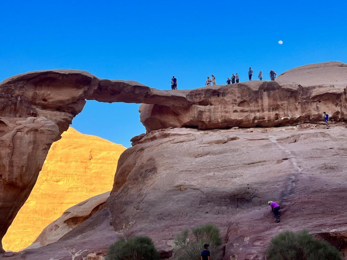 Wadi Rum Sky Tours & Camp Екстер'єр фото