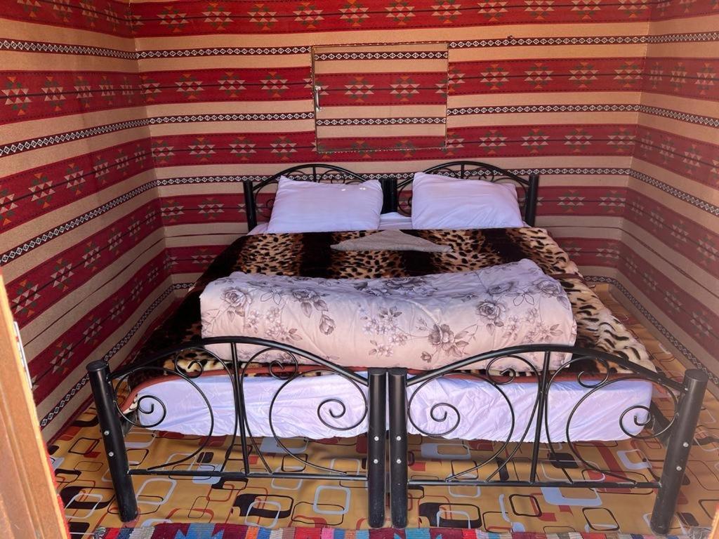 Wadi Rum Sky Tours & Camp Екстер'єр фото