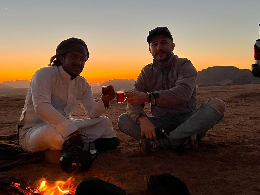 Wadi Rum Sky Tours & Camp Екстер'єр фото