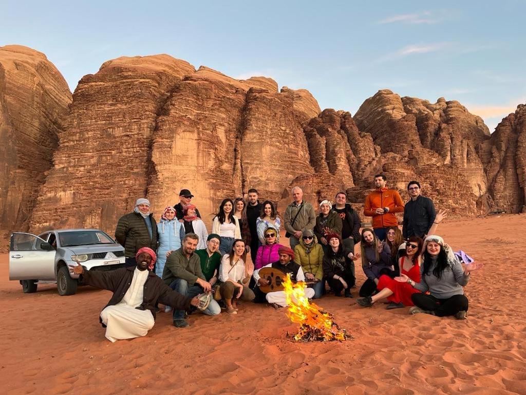 Wadi Rum Sky Tours & Camp Екстер'єр фото