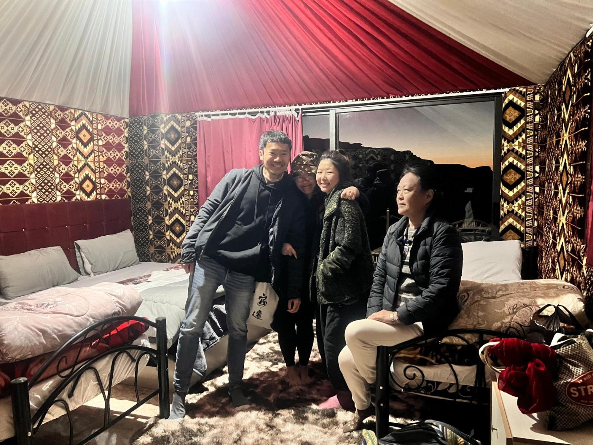 Wadi Rum Sky Tours & Camp Екстер'єр фото