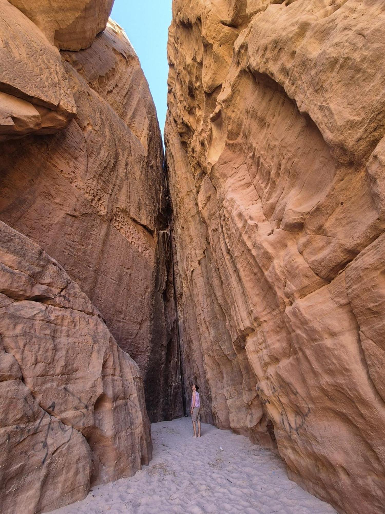 Wadi Rum Sky Tours & Camp Екстер'єр фото