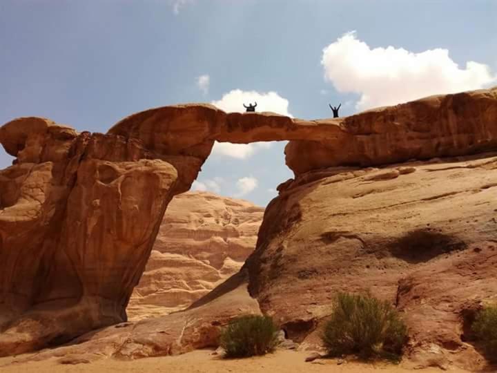 Wadi Rum Sky Tours & Camp Екстер'єр фото